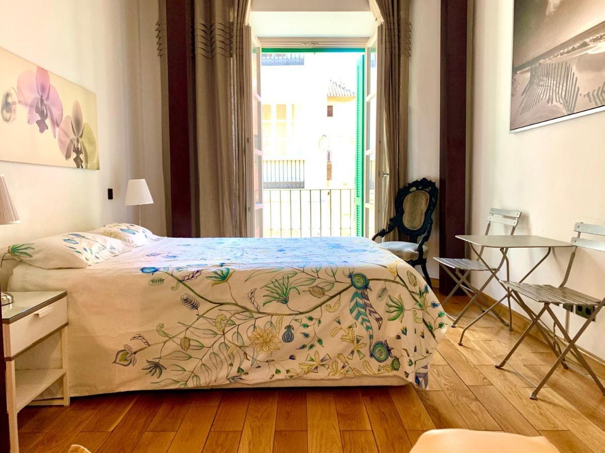 Apartamento Carreteria 33 Appartamento Málaga Esterno foto